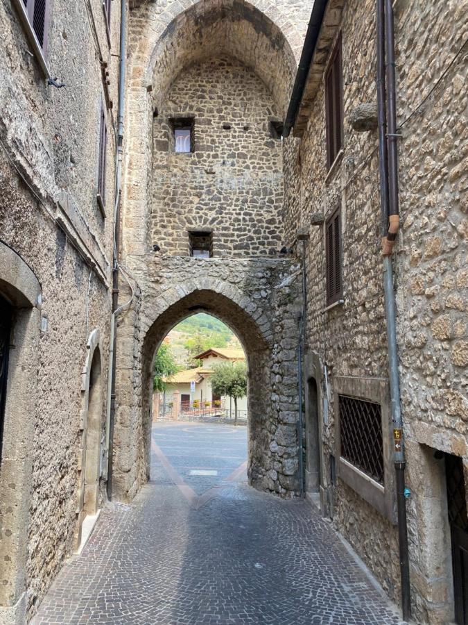 B&B Vico Suites Vico nel Lazio Екстер'єр фото
