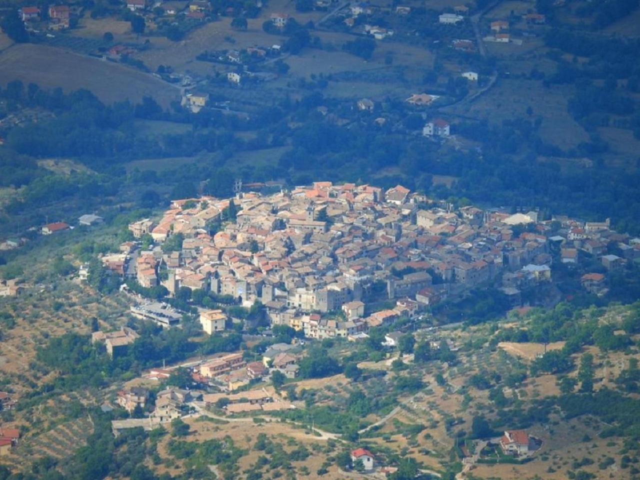 B&B Vico Suites Vico nel Lazio Екстер'єр фото