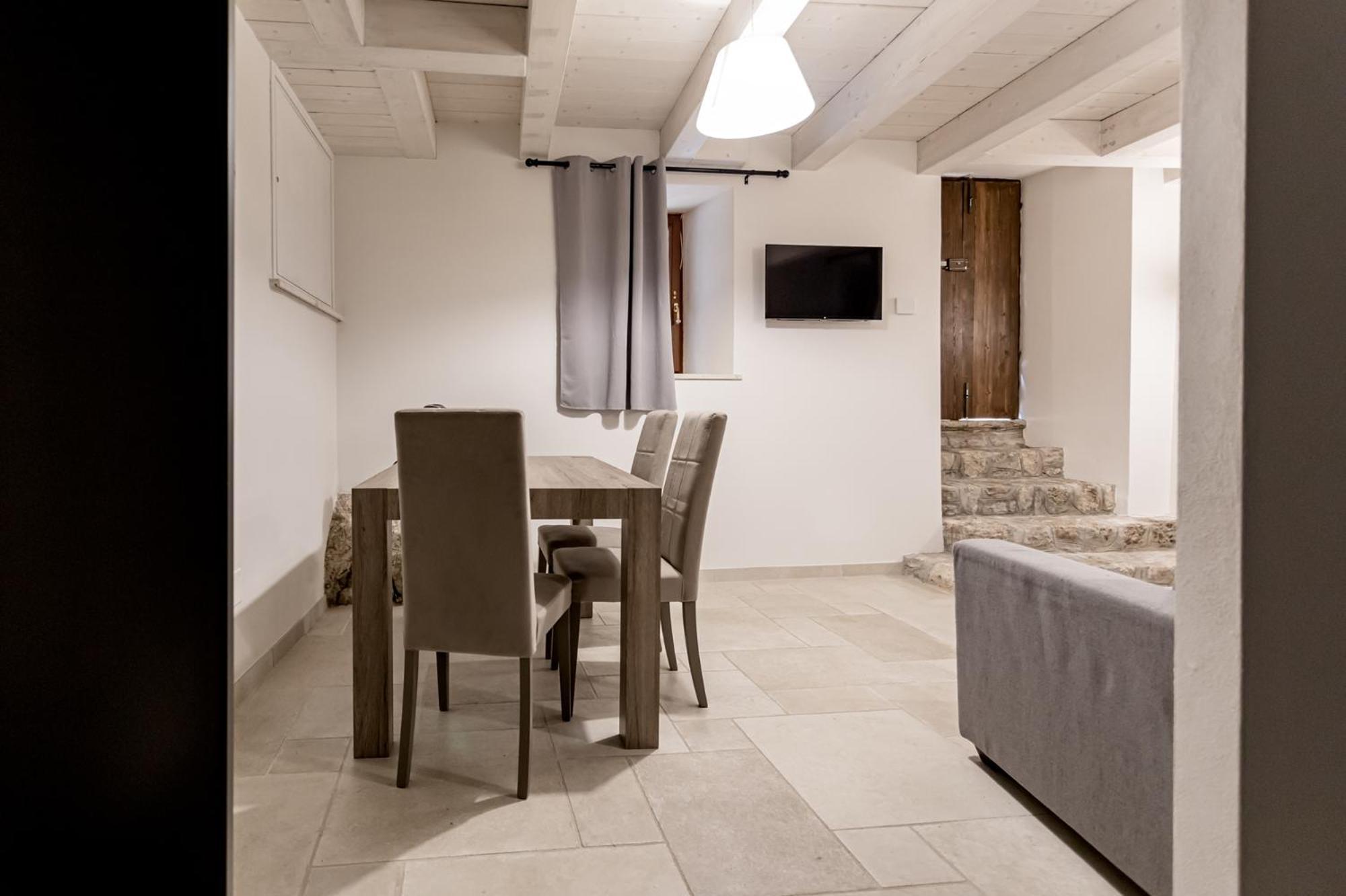 B&B Vico Suites Vico nel Lazio Екстер'єр фото